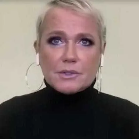 Xuxa deu entrevista através de vídeo para o programa Conversa com Bial