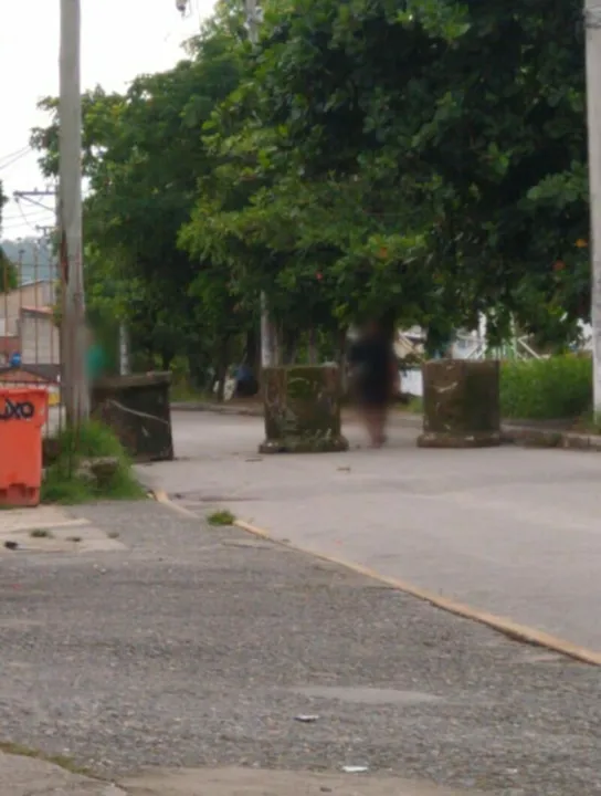 Bloqueios foram feitos com manilhas