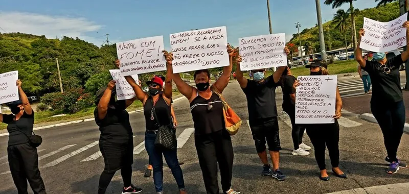 Profissionais de saúde pedem pagamento de salário atrasado