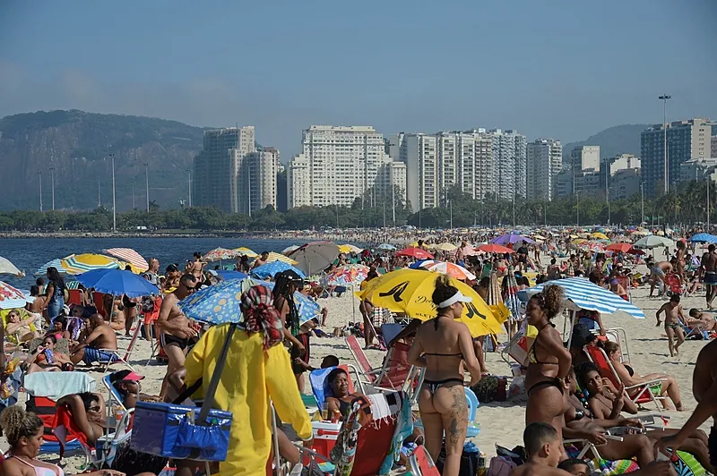 Imagem ilustrativa da imagem MP pede na justiça que Rio retome medidas de isolamento social